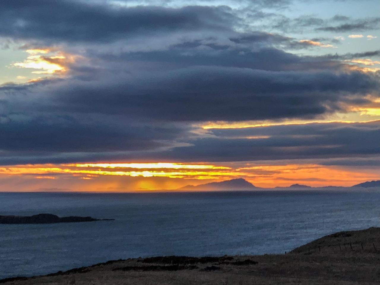 Oran Na Mara, Waternish Hallin Exterior foto